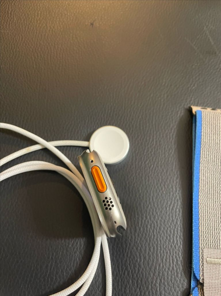 애플워치 울트라2 내추럴 S급 이미지