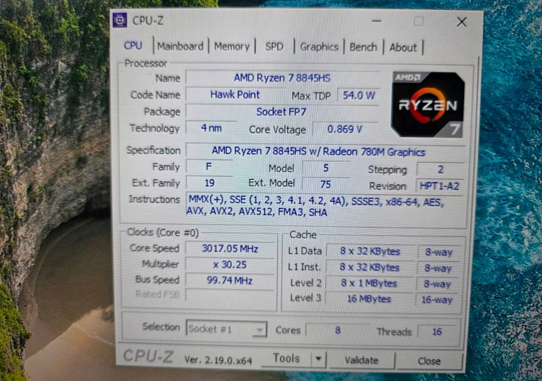 GMKTEC K8 PLUS 미니 PC 라이젠 7 8845HS 이미지