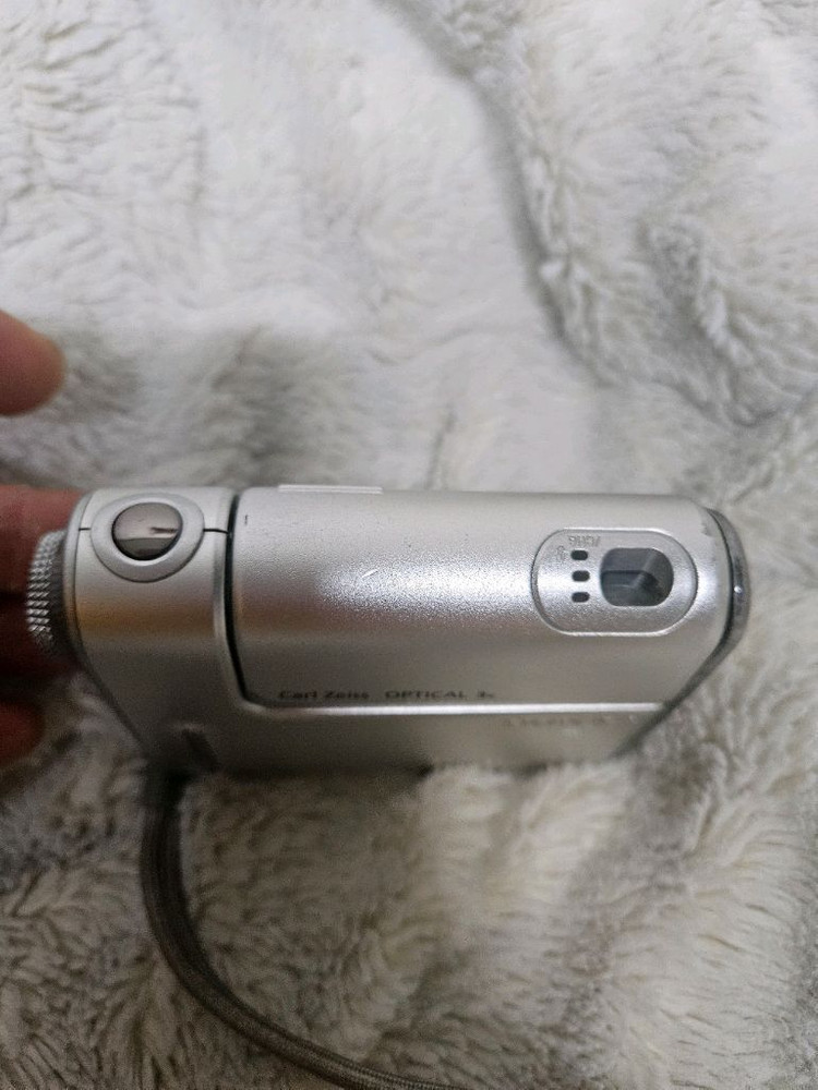 소니 사이버샷 DSC-F88 레트로 디카 빈티지 카메라 이미지
