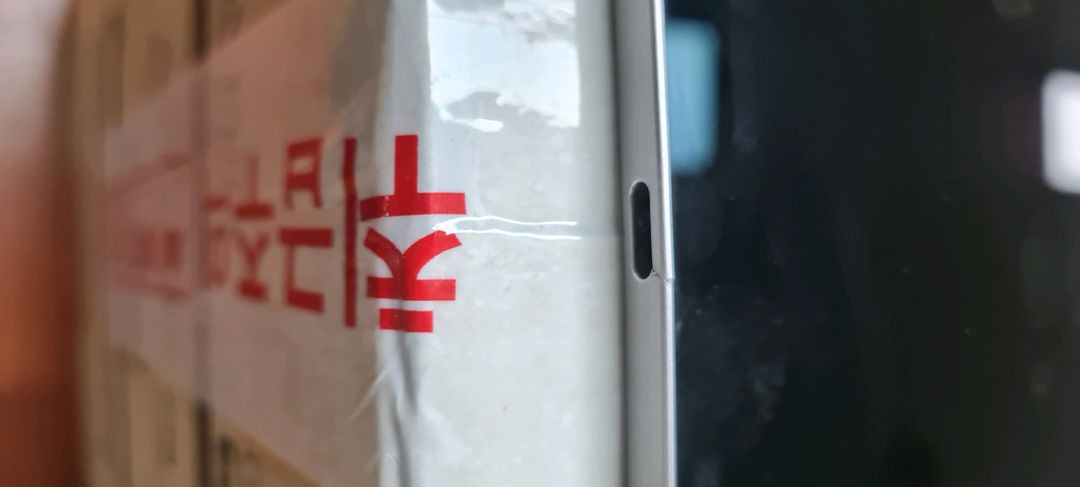 애플 아이패드 프로 4세대 11인치 128GB 스페이스 그레이 모델이에요. m2칩 사용한 모델입니다 이미지