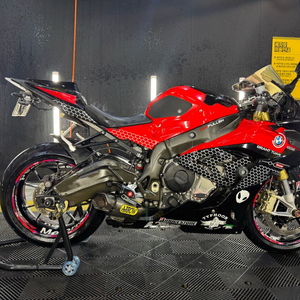 2017 s1000rr 에로우 풀배기 팝니다 이미지