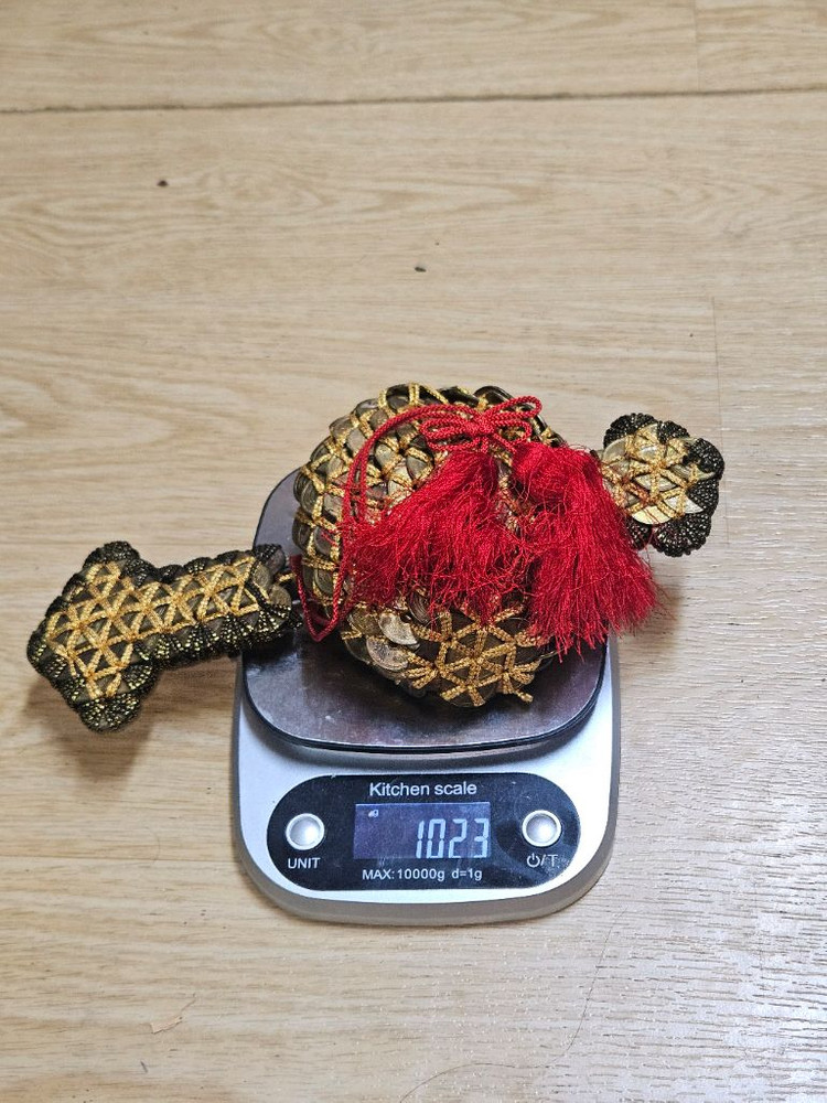 Aㅡ21.(초희귀/새해선물) 일본 5엔 동전으로 엮은 인연과 복을 부르는 전통 공예품 이미지