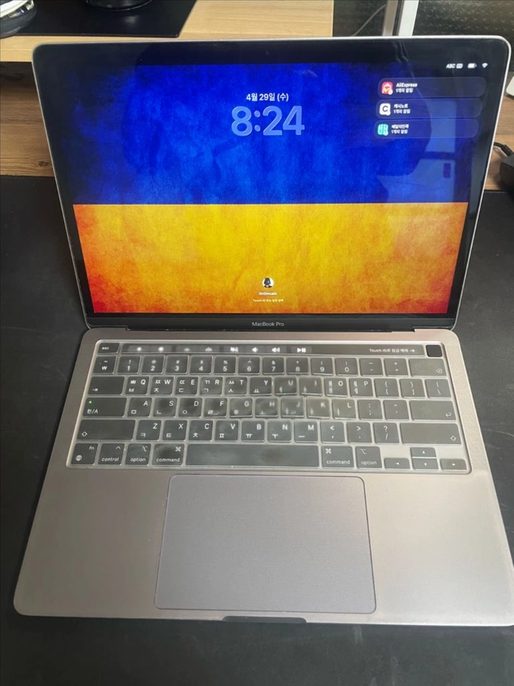 M1맥북프로 13인치 16GB 1TBssd 이미지