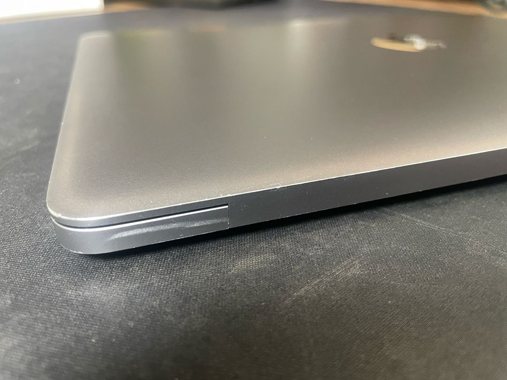 M1맥북프로 13인치 16GB 1TBssd 이미지