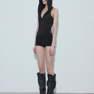 보헤미안서울 25SS SPORTY HOODED VEST, BLACK 이미지