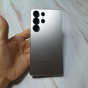 갤럭시 S25울트라 티타늄그레이 512G S급 판매합니다 이미지