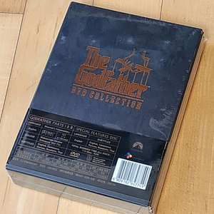 영화 대부 DVD 컬렉션 밀봉 신품 (대부1/대부2/대부3/스페셜피쳐) 이미지