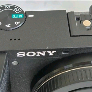 소니 A6700 + 1650번들 + 24F2.8G 이미지