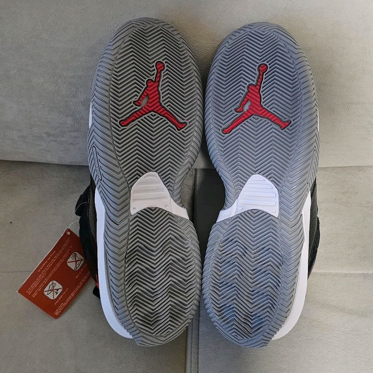 나이키 조던 스테이 로얄 / 275사이즈 - 농구화텍달린 새상품 이미지