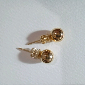 (타사이드유도신고합니다)누스바이클레어 14k 골드볼 귀걸이(8mm) 이미지