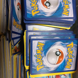 포켓몬카드 대충800~900장 일괄판매 무료배송 이미지