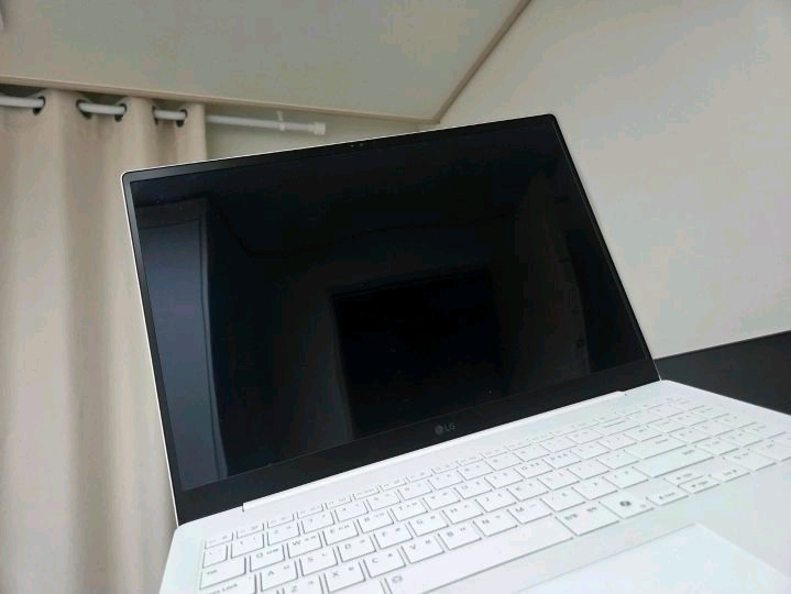 엘지 그램 프로 노트북 16Z90TP-KD7 이미지