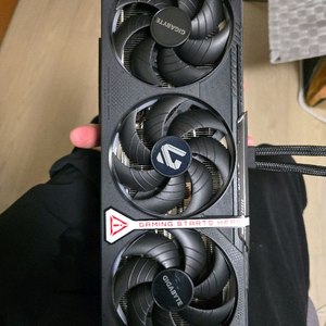 RTX 5070 그래픽카드 이미지