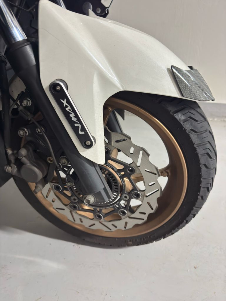 nmax125 이미지