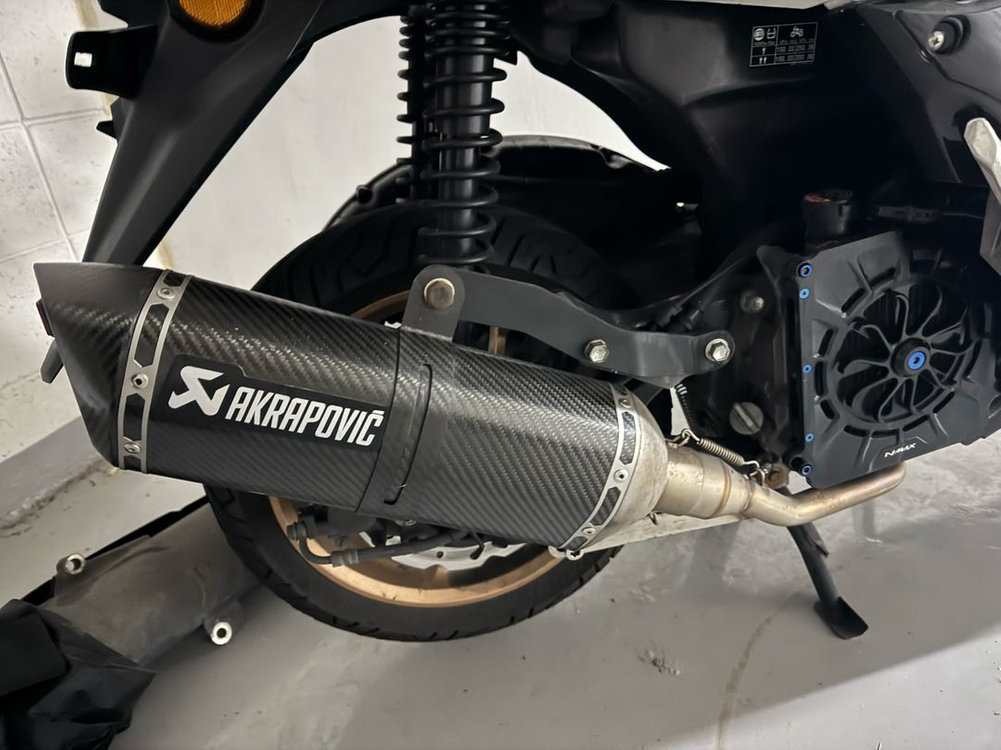 nmax125 이미지
