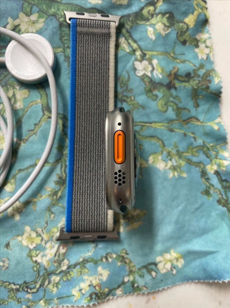 애플워치 울트라2 내추럴 S급 이미지