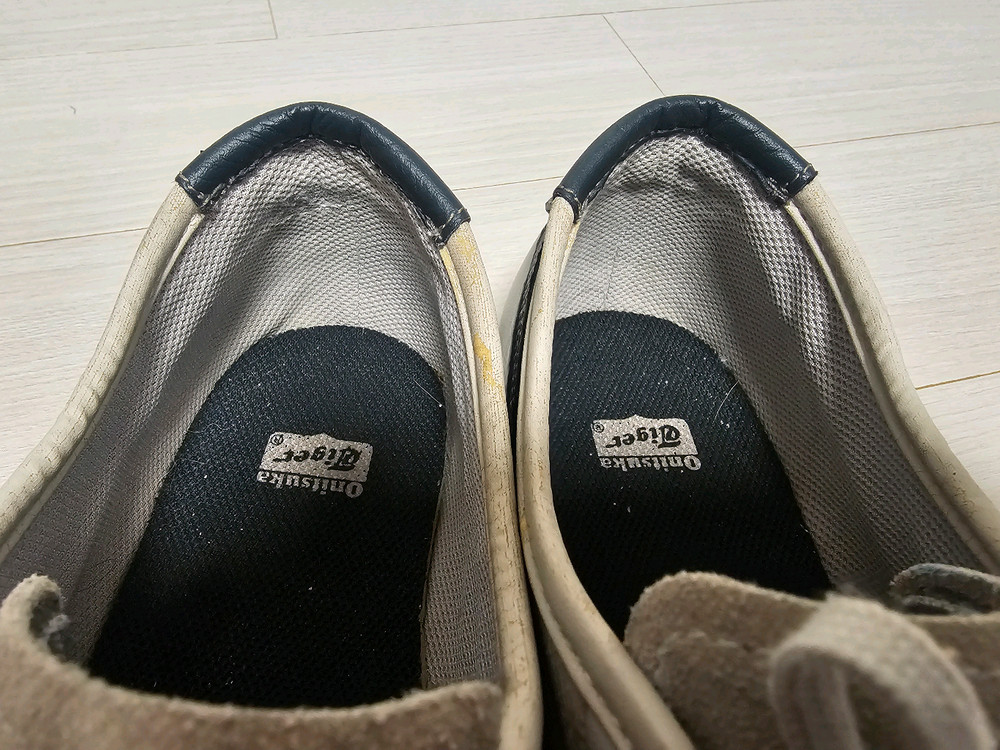 오니츠카타이거 275사이즈 이미지