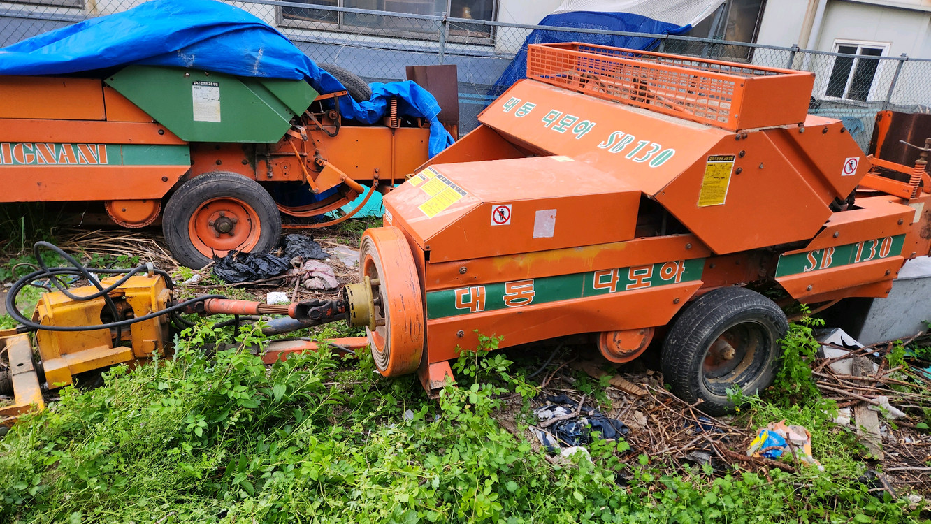 상태아주좋은 트랙터 트랙트 트렉터 트렉트 사각 베일러 베일르 배일러 배일르 이미지