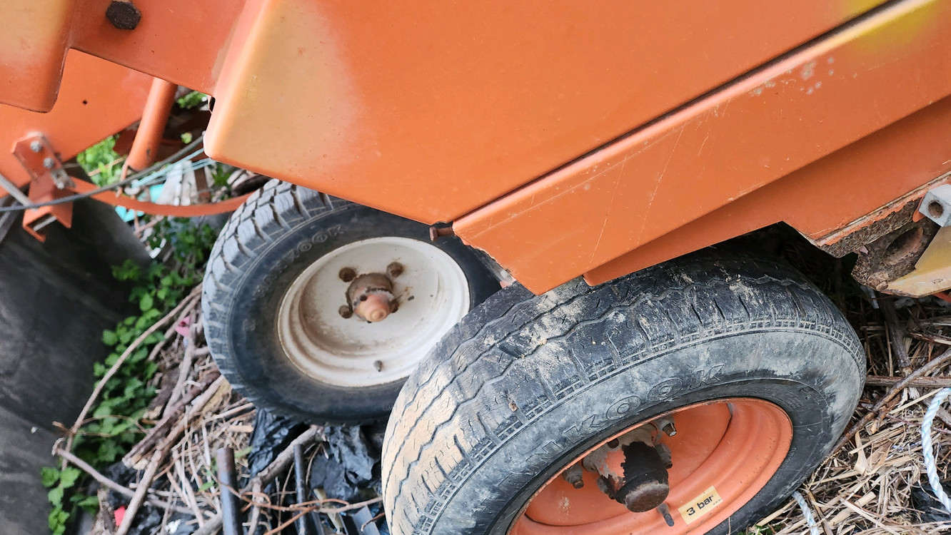 상태아주좋은 트랙터 트랙트 트렉터 트렉트 사각 베일러 베일르 배일러 배일르 이미지