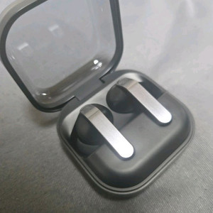 갤럭시버즈프로4(블랙) 이미지