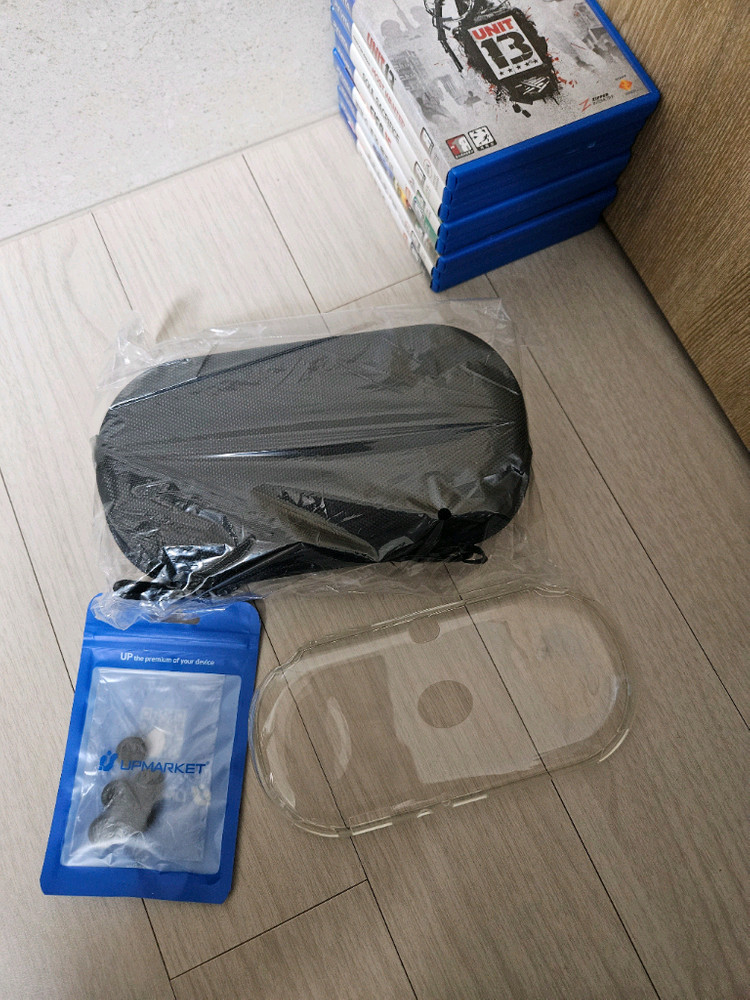 PSVITA 타이틀&악세사리 이미지