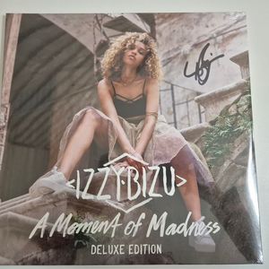 Izzy Bizu 사인반 lp 판매 이미지