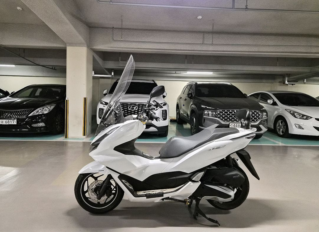 21년식 PCX125 ABS 깔끔한차량 팝니다 이미지