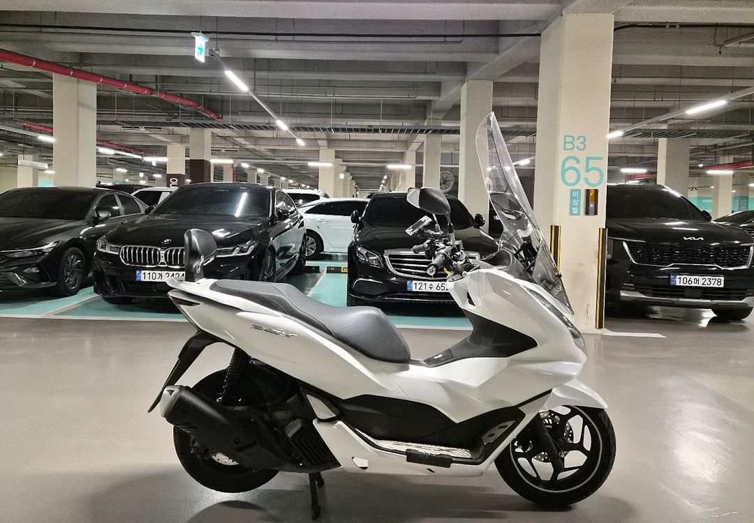 21년식 PCX125 ABS 깔끔한차량 팝니다 이미지