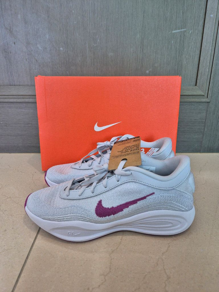 새상품(270) 나이키 G.T 허슬 아카데미 EP 이미지