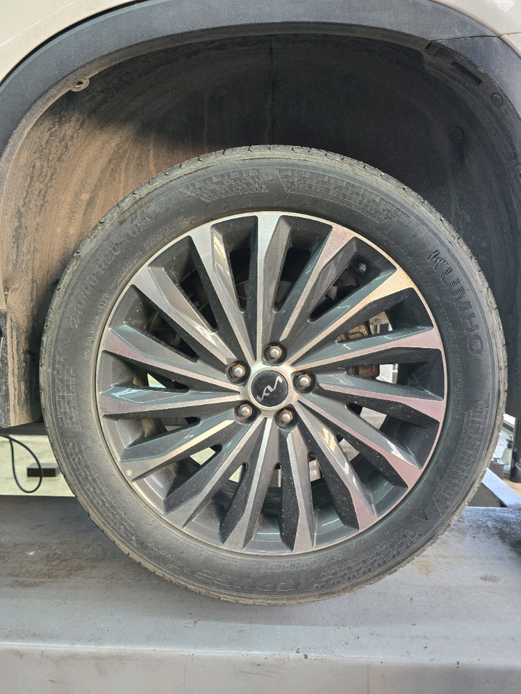 20인치 펠리세이드 순정 휠타이어 세트 팝니다. 이미지