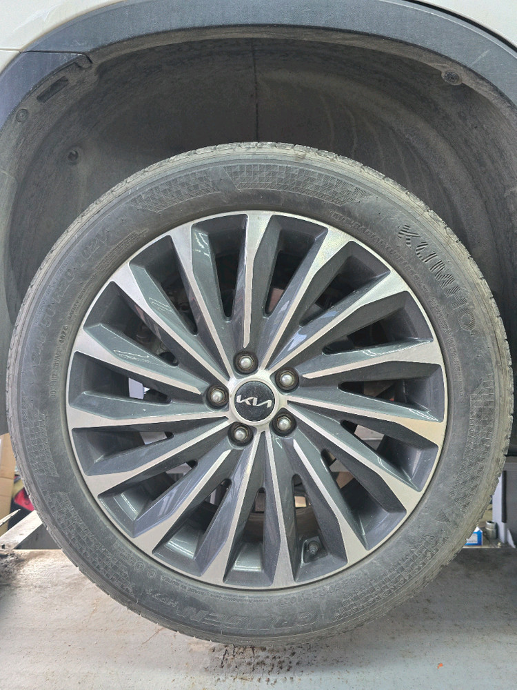 20인치 펠리세이드 순정 휠타이어 세트 팝니다. 이미지