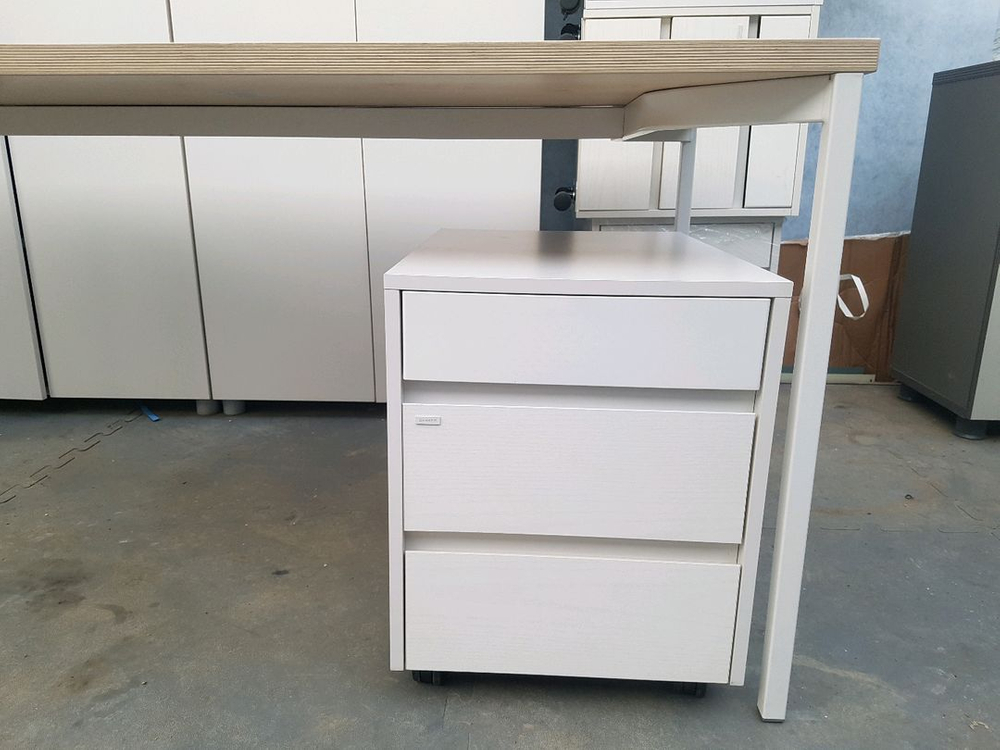 Desker(데스커) 1600책상+서랍장 이미지