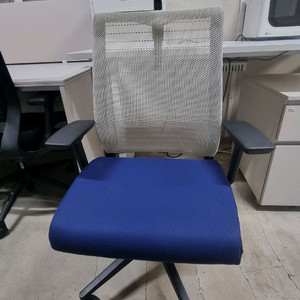 수입명품의자, Steelcase(스틸케이스) think(씽크) 체어 이미지