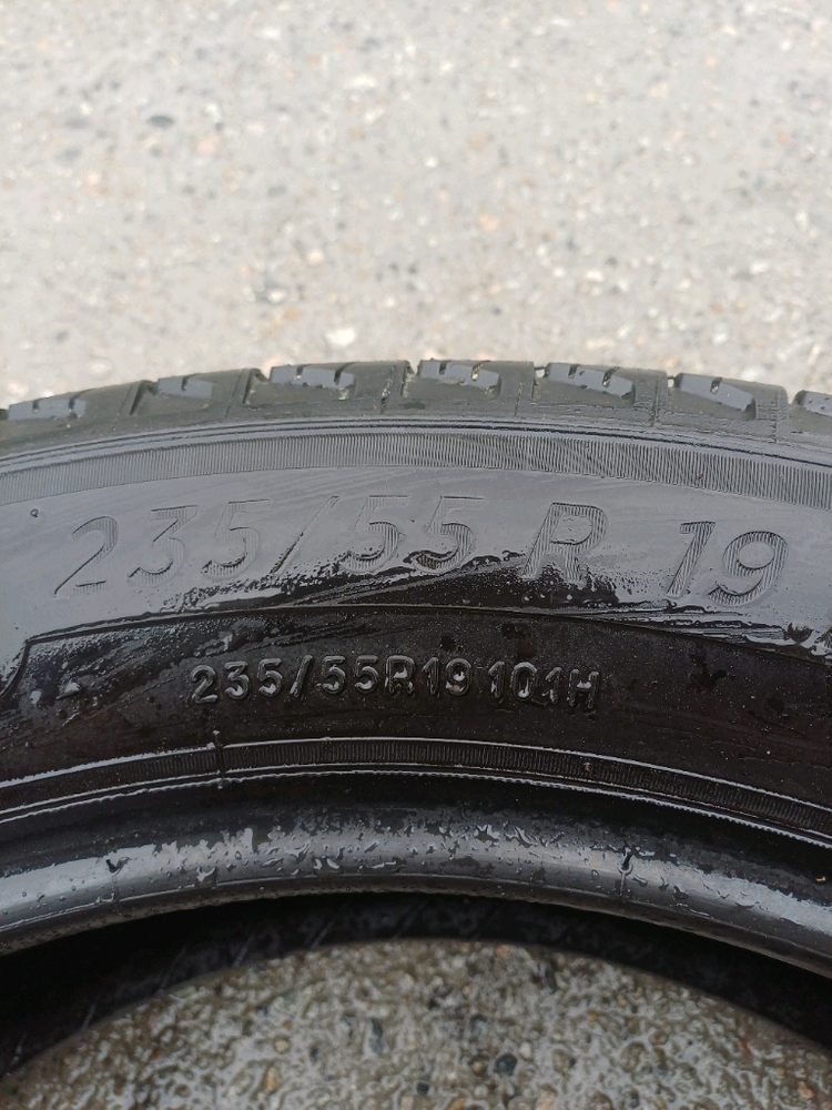 235 55 19 미쉐린 프라이머시 AS 4본 판매합니다. 이미지