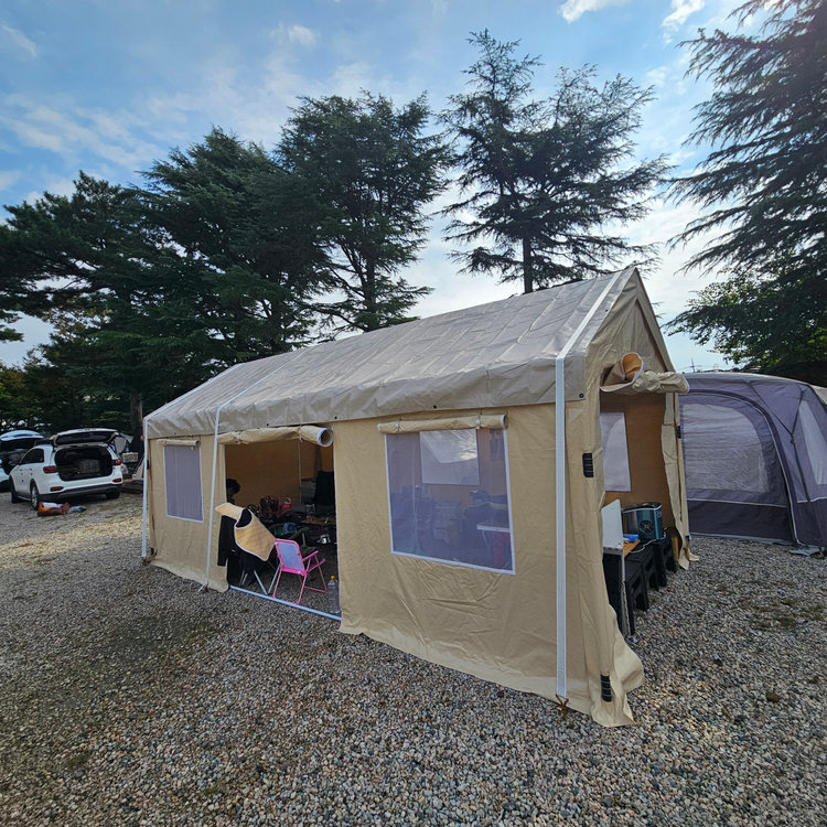 차량용 대형 간이천막개인 차고지야외 창고 캠핑장 펜션 바람막이 비막이 캐노피 주차장 이미지