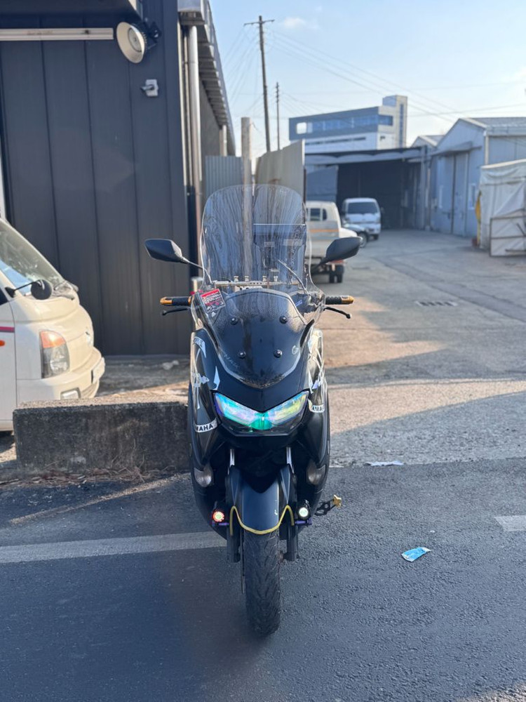 야마하 NMAX125 이미지