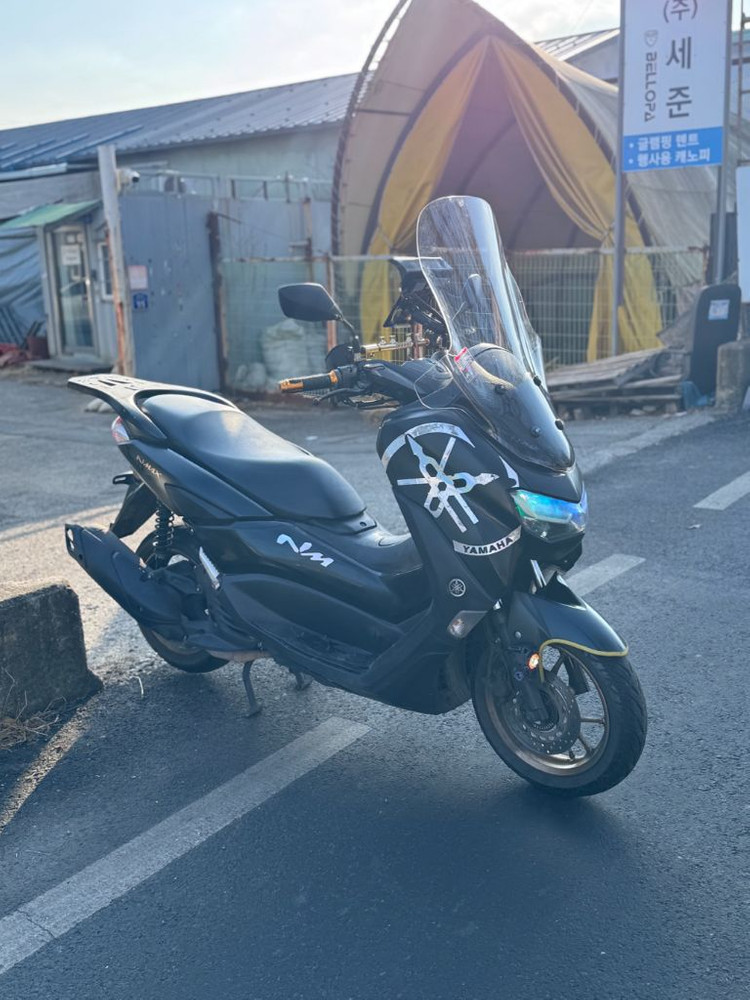 야마하 NMAX125 이미지
