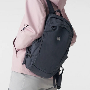 미착용) 코오롱스포츠 경량 에브리데이 백팩 10L 이미지