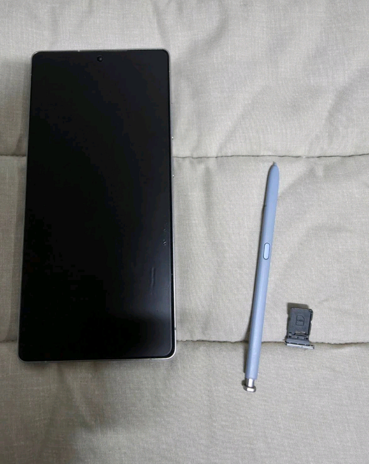 갤럭시 S25울트라 512GB 티타늄 실버 블루(삼성닷컴 전용) 자급제용 팝니다. 이미지