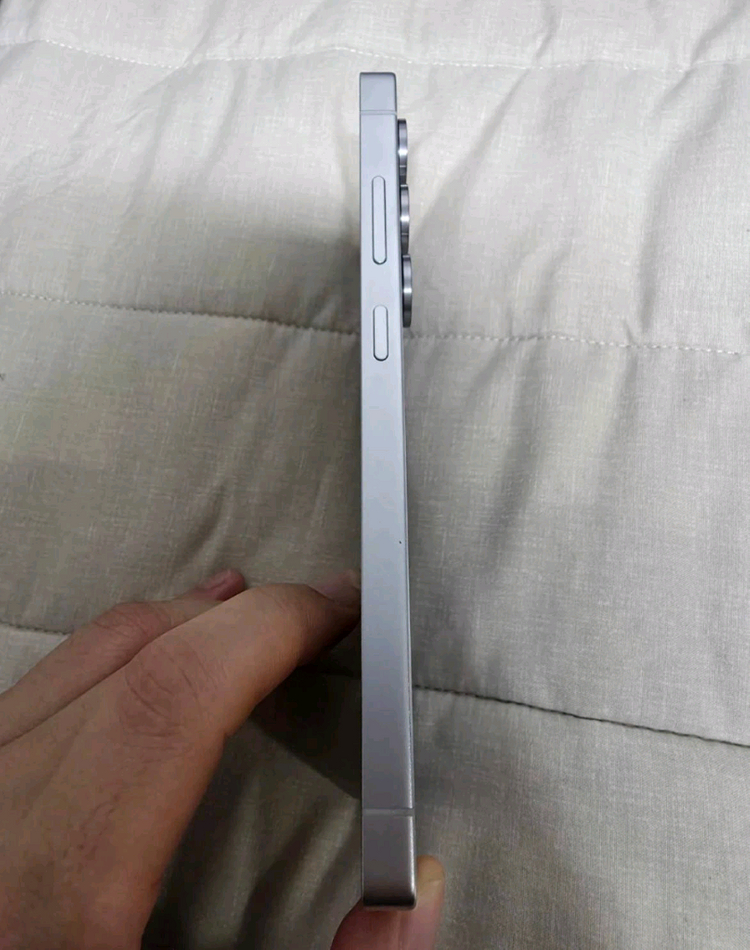 갤럭시 S25울트라 512GB 티타늄 실버 블루(삼성닷컴 전용) 자급제용 팝니다. 이미지