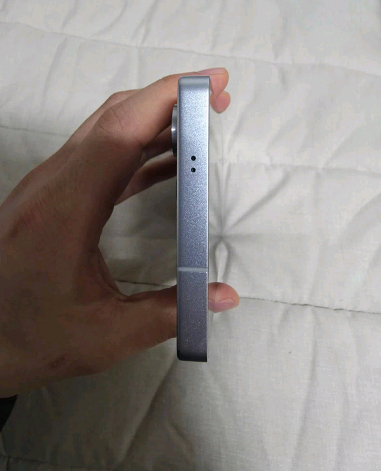 갤럭시 S25울트라 512GB 티타늄 실버 블루(삼성닷컴 전용) 자급제용 팝니다. 이미지