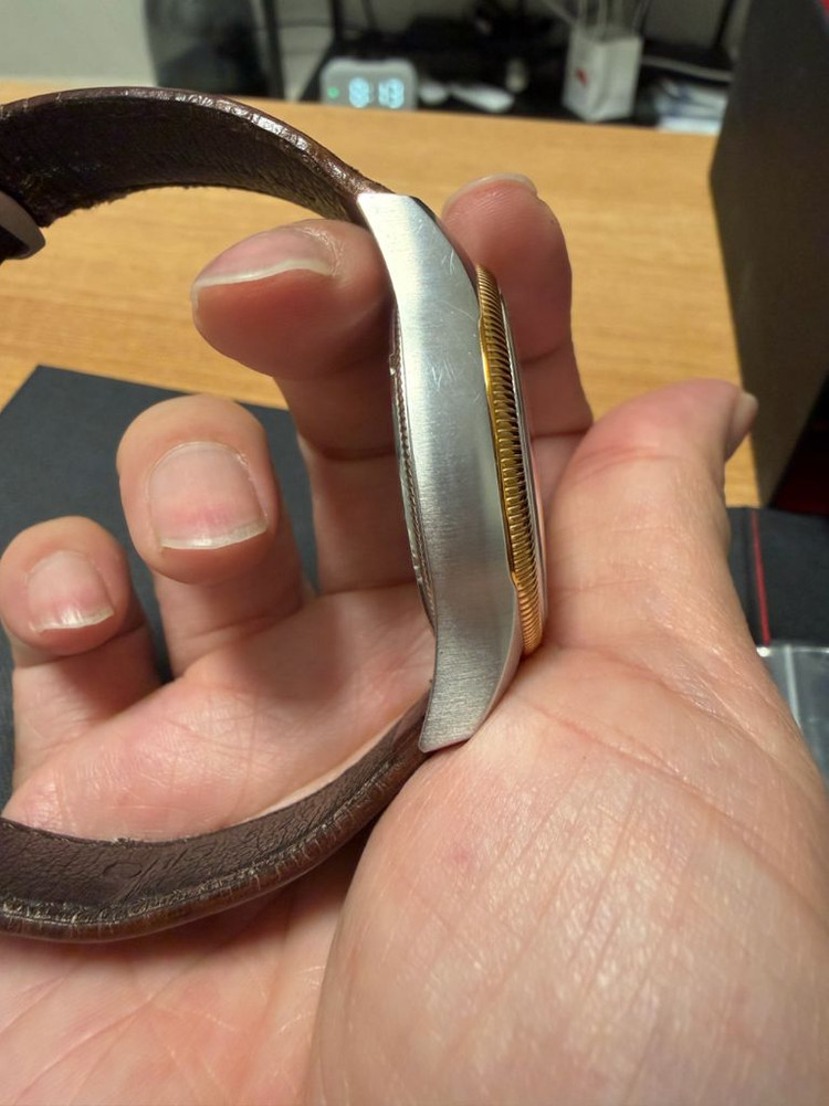 오리스 Oris 빅크라운 포인터데이트 이미지