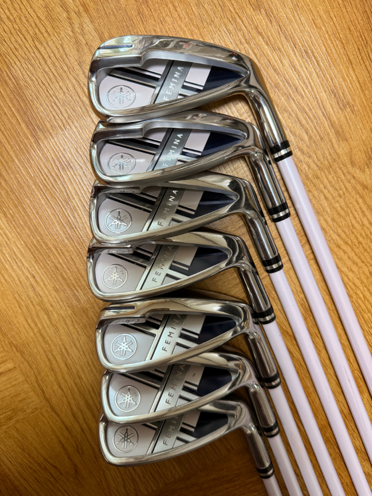 야마하 페미나 여성 풀세트 골프채(보스턴백 포함) 이미지