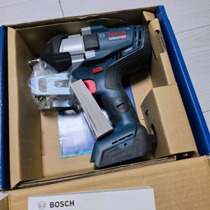 미사용 보쉬 임팩트렌치 18V 1000c 서울 수도권 일산 이미지