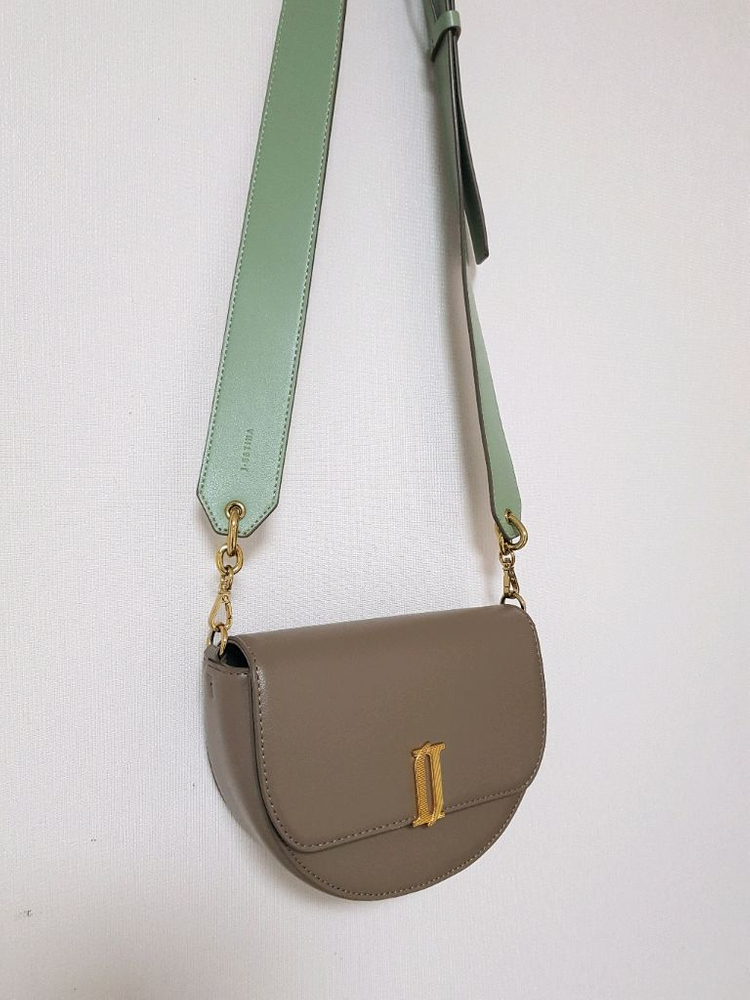 제이에스티나 미니 크로스백 ㅡ 정품 이미지