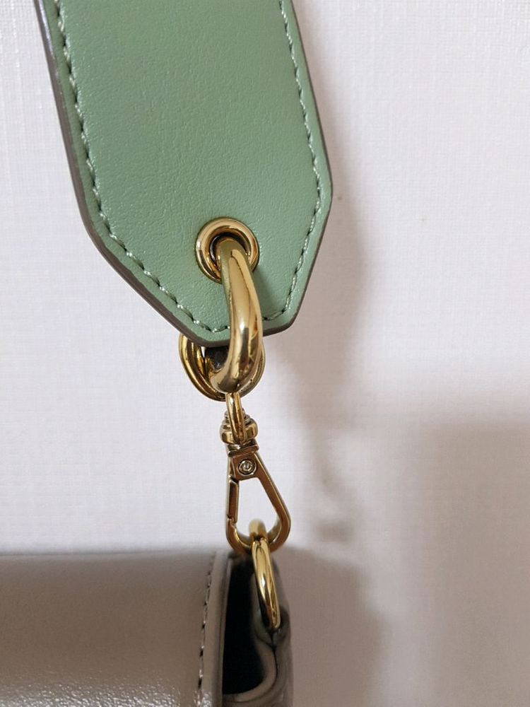 제이에스티나 미니 크로스백 ㅡ 정품 이미지