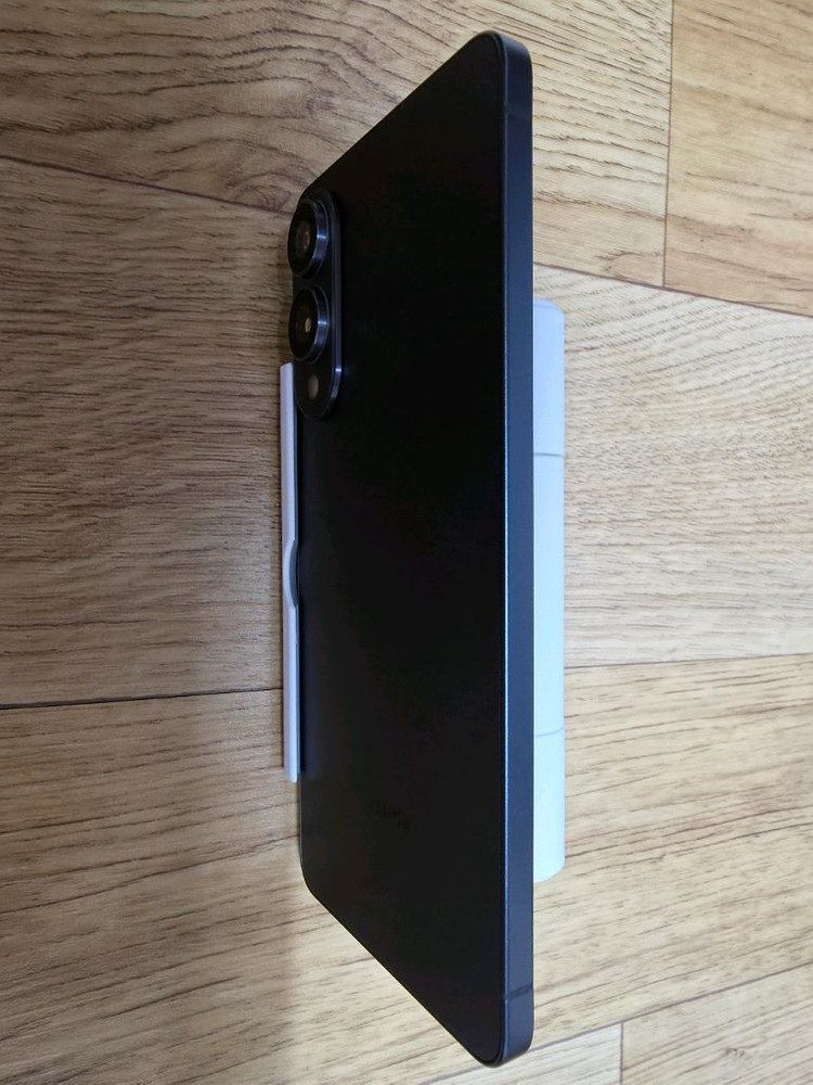 갤럭시 S25 엣지 SSS급 256G 정상해지 공기기 이미지