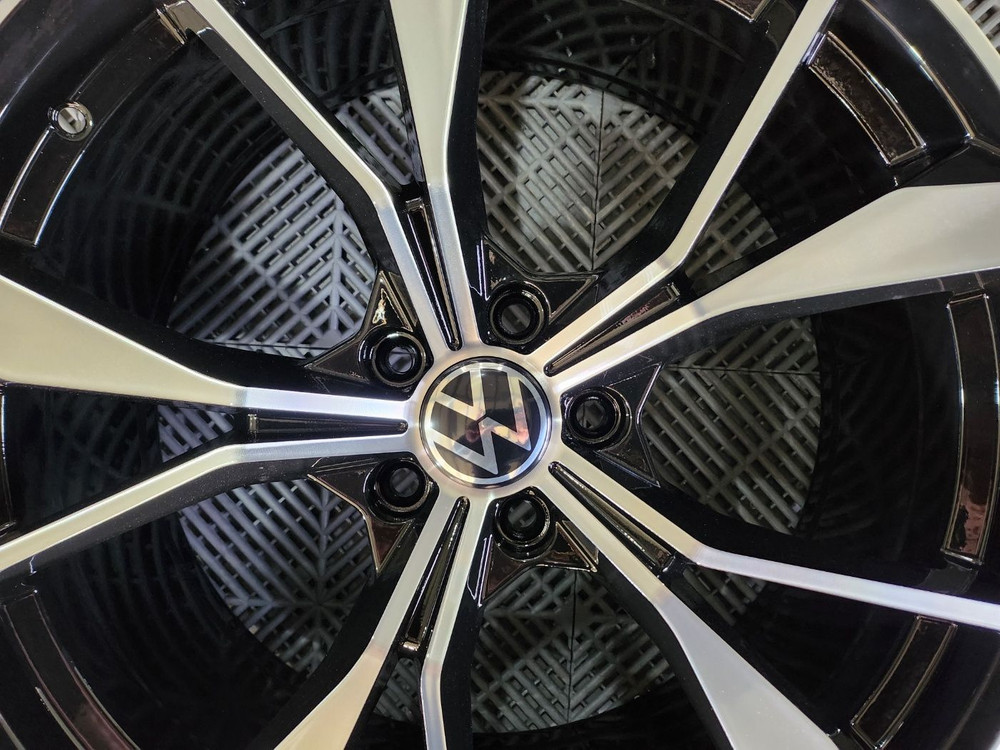 폭스바겐 티구안 아테온 스타일 20인치 신품휠 이미지