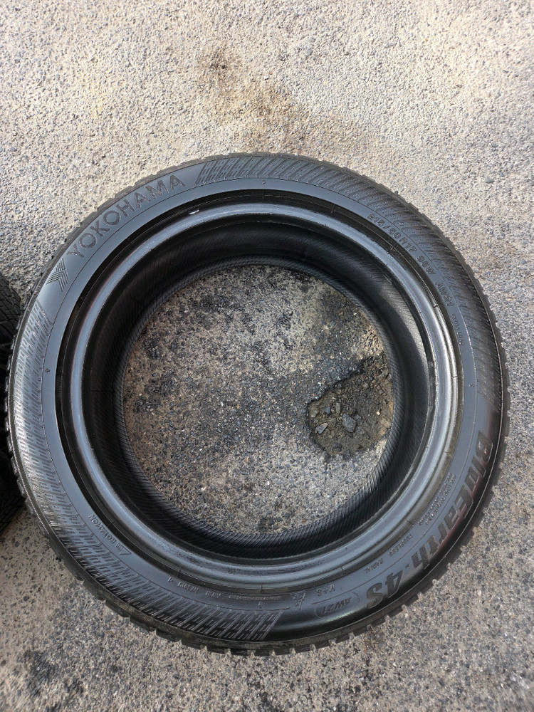 요코하마 AW21 215 50 17 23년식 2본 이미지