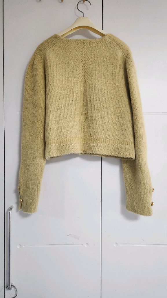 오즈세컨 울가디건 이미지